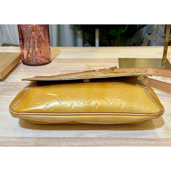 ✺ AUTHENTIC LOUIS VUITTON VERNISE THOMSPON STREET SHOULDER BAG ✺✺ - Picture 7 of 15